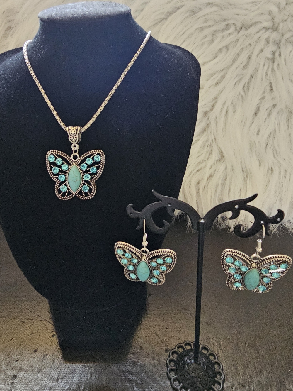 Turquoise Butterfly Statement Necklace & Earring Set - Women Jewelry